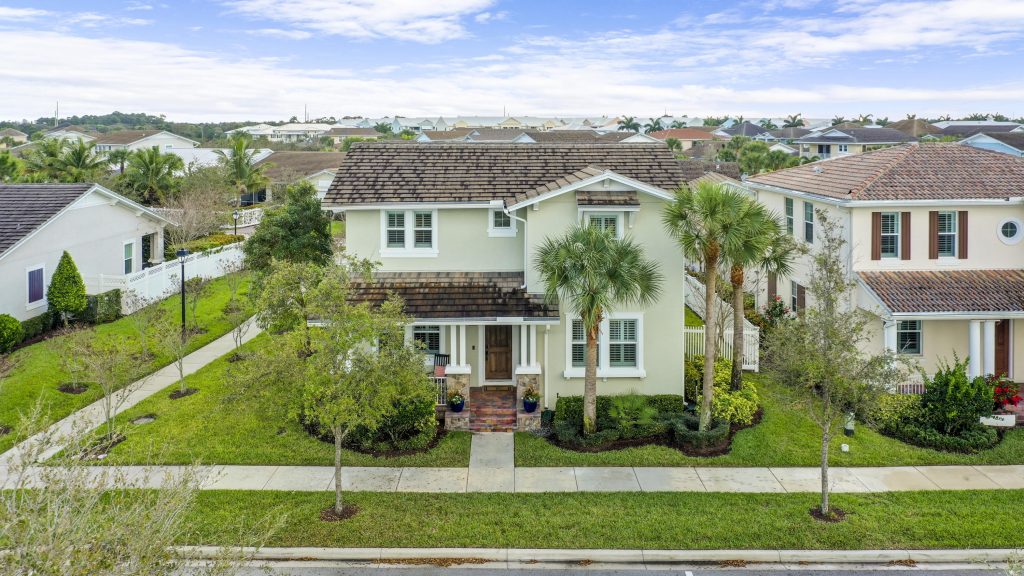 Discover the Charm of Windsor Park at Abacoa in Jupiter, Florida